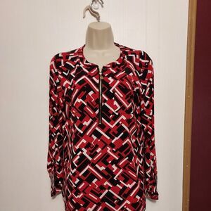 Anne Klein M EX Cond  pit to pit 18 inches length 24 Black,red and white